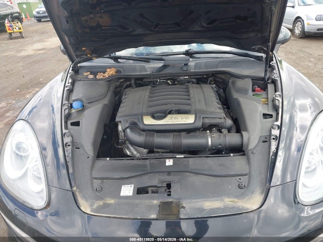Porsche Cayenne Platinum Edition