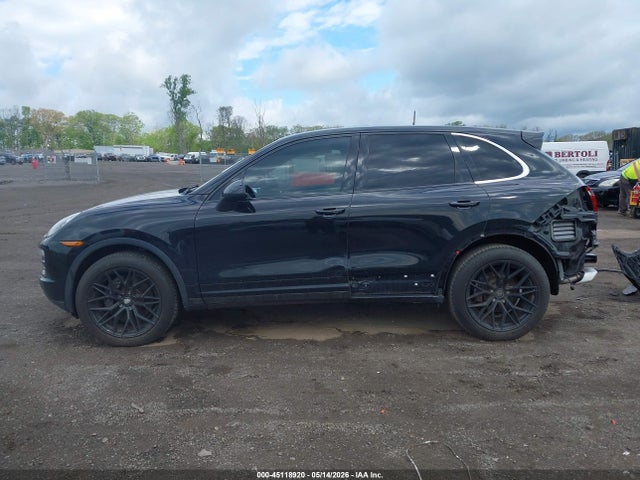 Porsche Cayenne Platinum Edition