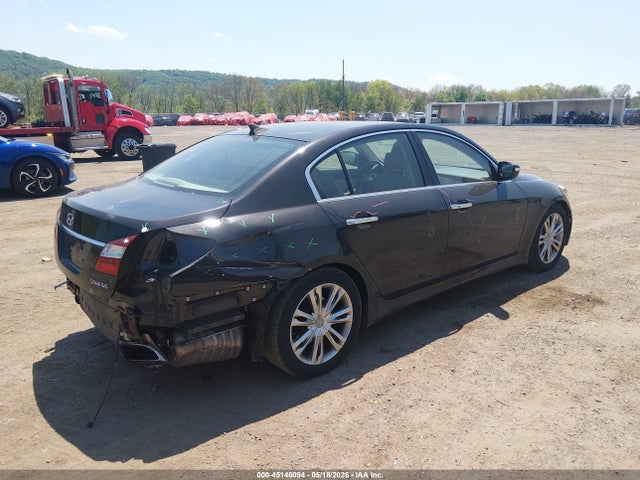Hyundai Genesis 3.8
