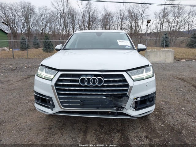 Audi Q7 3.0t Premium