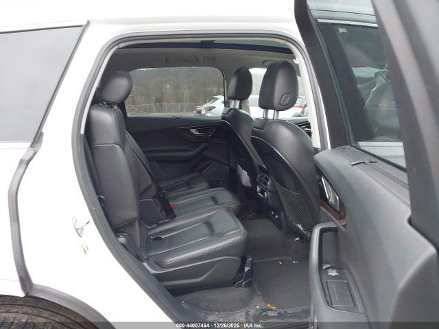 Audi Q7 3.0t Premium