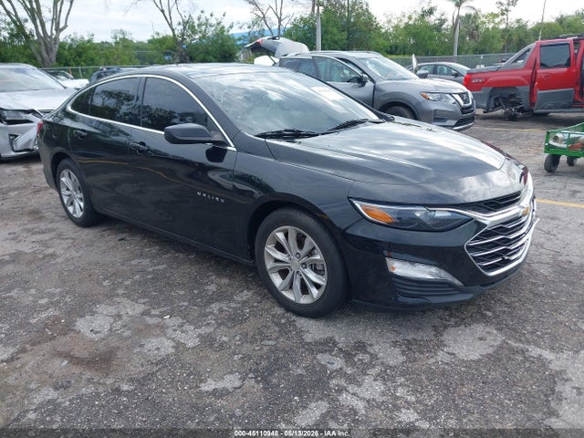 Salvage Chevrolet Malibu Image