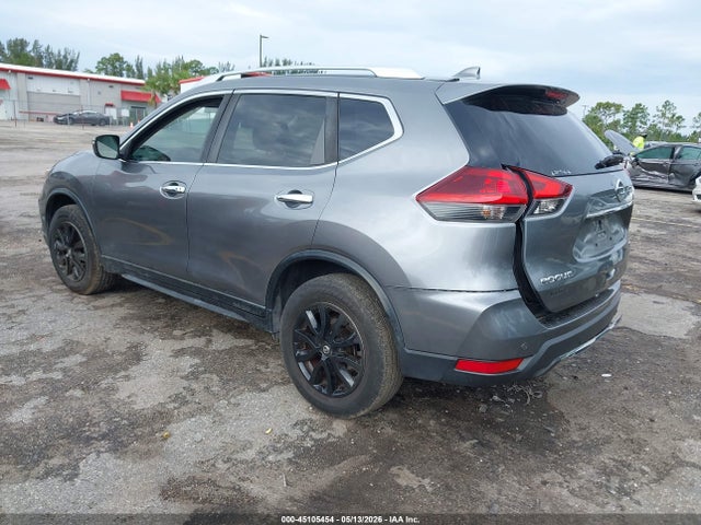 Nissan Rogue Sv