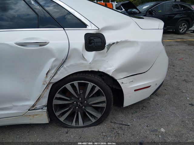Lincoln MKZ Reserve