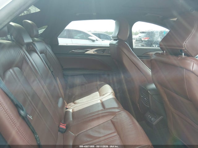 Lincoln MKZ Reserve