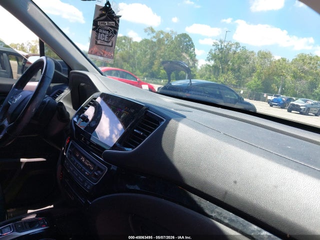 Honda Pilot 2wd Touring 8 Passenger