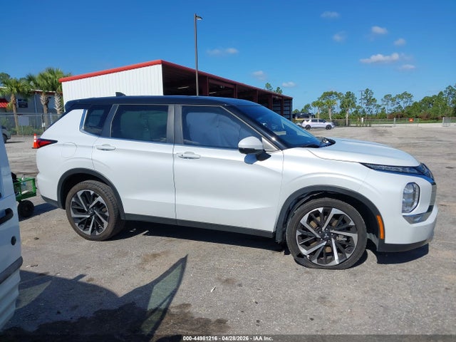 Mitsubishi Outlander Se 2.5 2wd