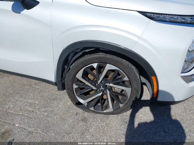Mitsubishi Outlander Se 2.5 2wd