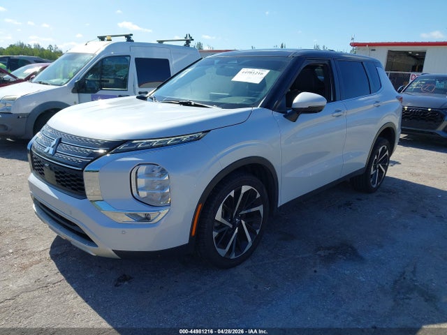 Mitsubishi Outlander Se 2.5 2wd
