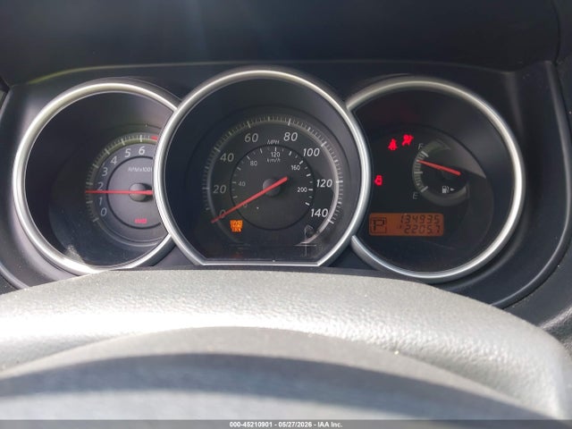 Nissan Versa 1.8s