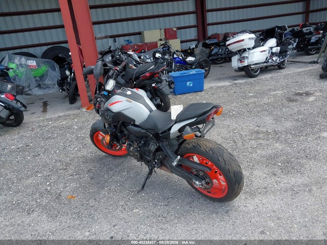 Yamaha Mt07