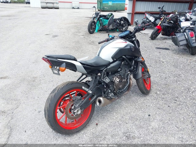 Yamaha Mt07