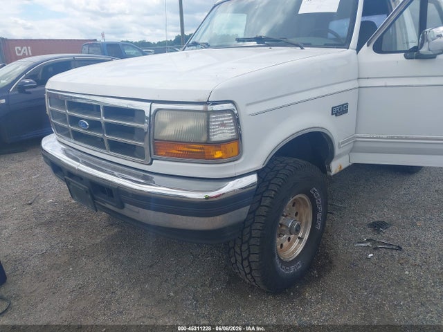 Ford Bronco U100