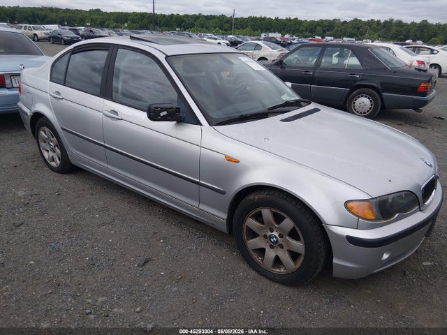 Salvage BMW 3 Series Image