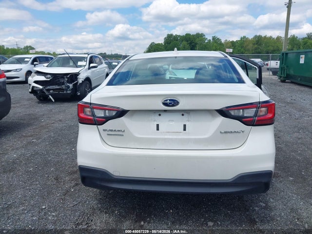 Subaru Legacy Premium