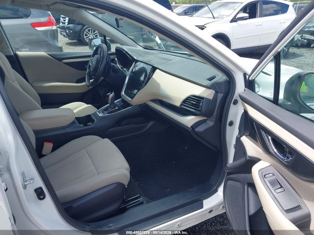 Subaru Legacy Premium