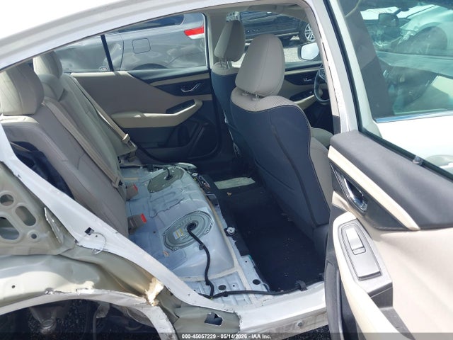 Subaru Legacy Premium