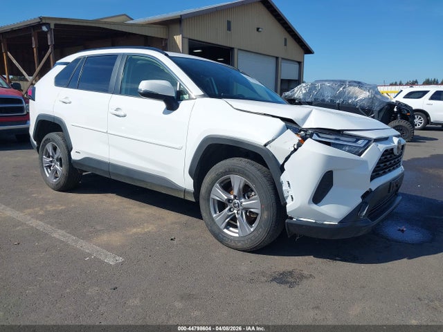Salvage Toyota RAV4 Image