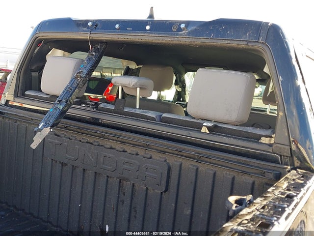 Toyota Tundra Sr5