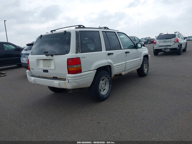 Jeep Grand Cherokee Laredo