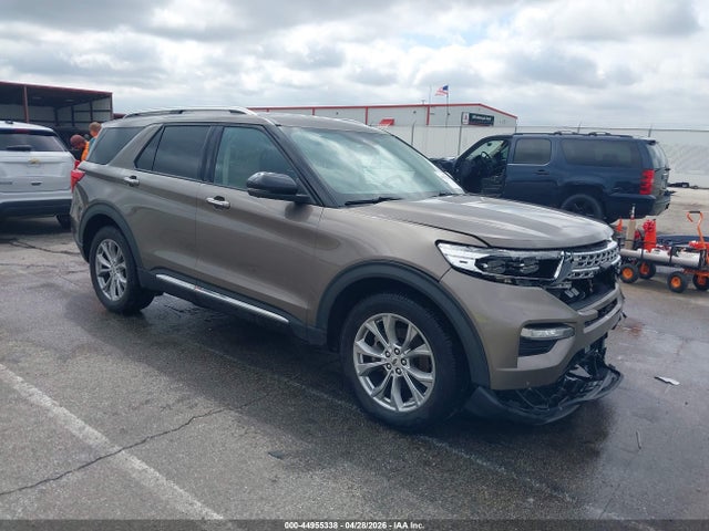 Salvage Ford Explorer Image
