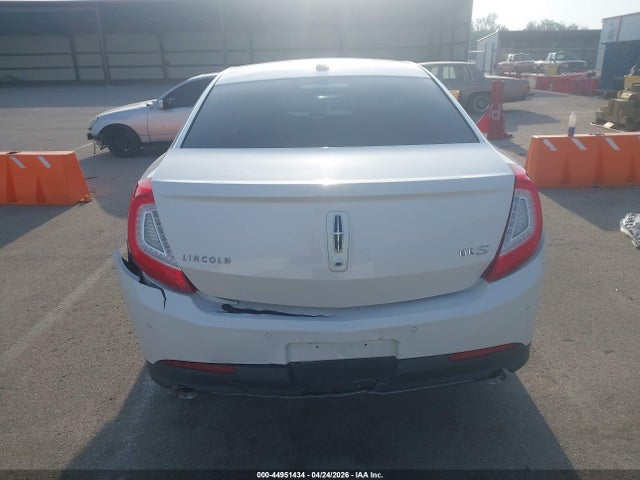 Lincoln MKS