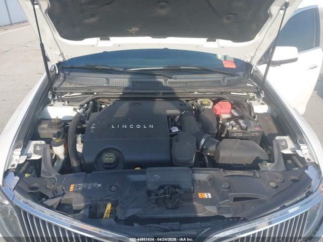 Lincoln MKS