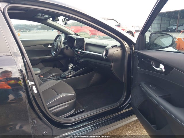 Kia Forte Gt-line
