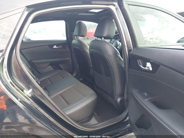 Kia Forte Gt-line