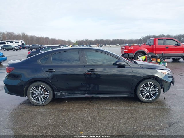 Kia Forte Gt-line