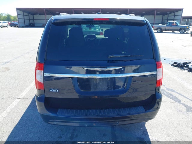 Chrysler Town & Country Touring-l