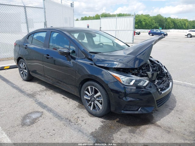 Salvage Nissan Versa Image