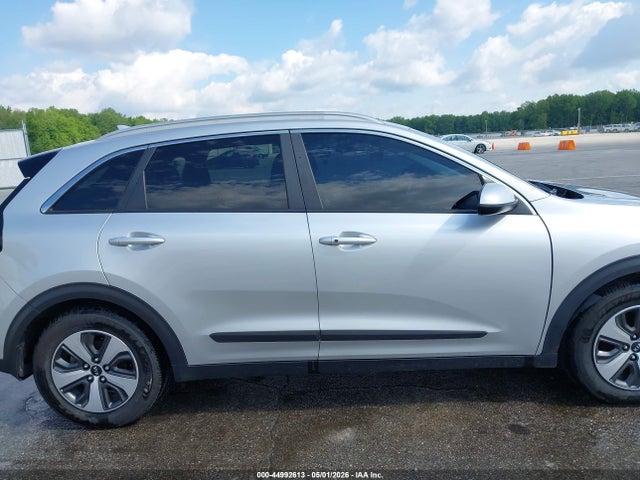 Kia Niro Lx