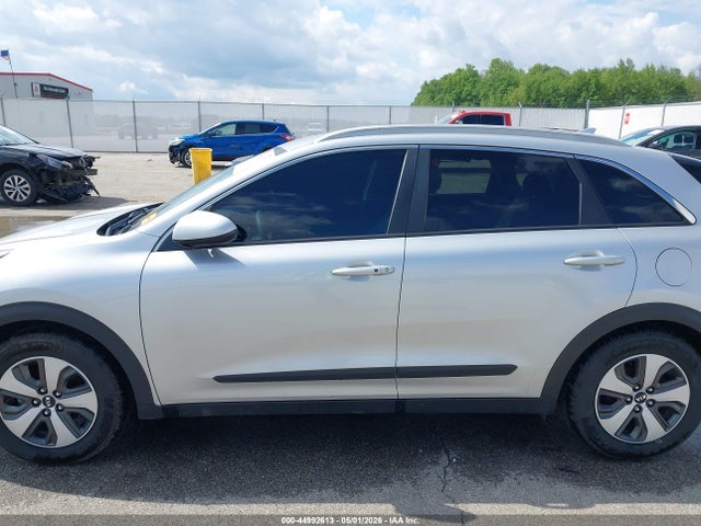 Kia Niro Lx