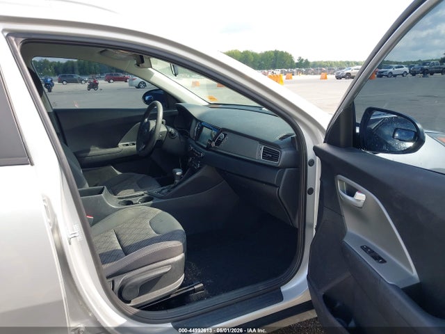 Kia Niro Lx