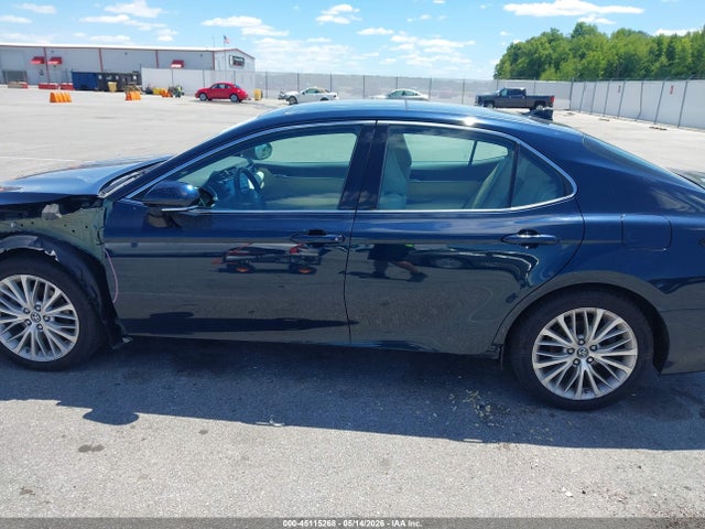 Toyota Camry Xle