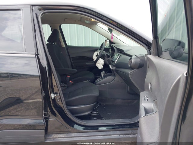 Nissan Kicks S Xtronic Cvt