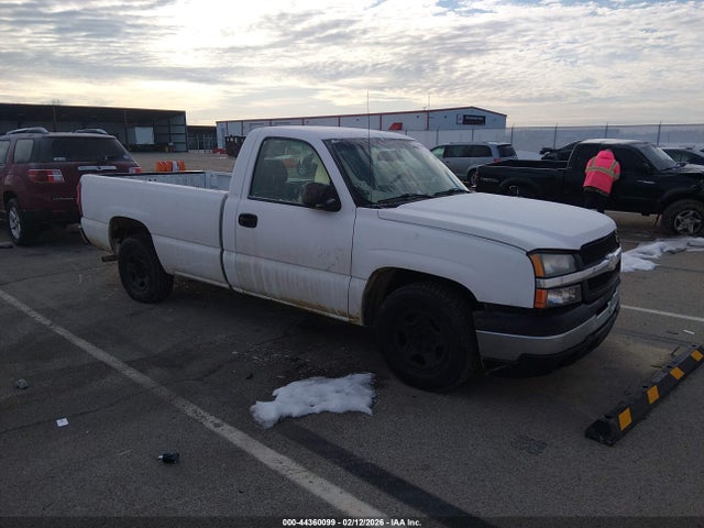 Salvage Chevrolet Silverado 1500 Image