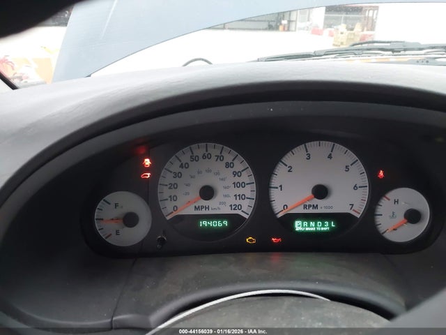 Dodge Caravan Sxt