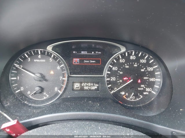 Nissan Pathfinder S