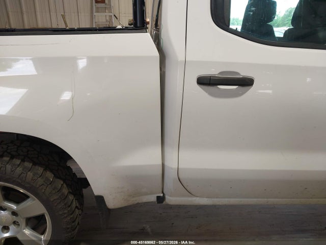 Chevrolet Silverado 1500 4wd  Short Bed Wt