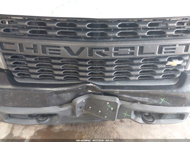 Chevrolet Silverado 1500 4wd  Short Bed Wt