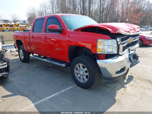 Salvage Chevrolet Silverado 2500 Image