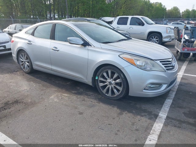 Salvage Hyundai Azera Image
