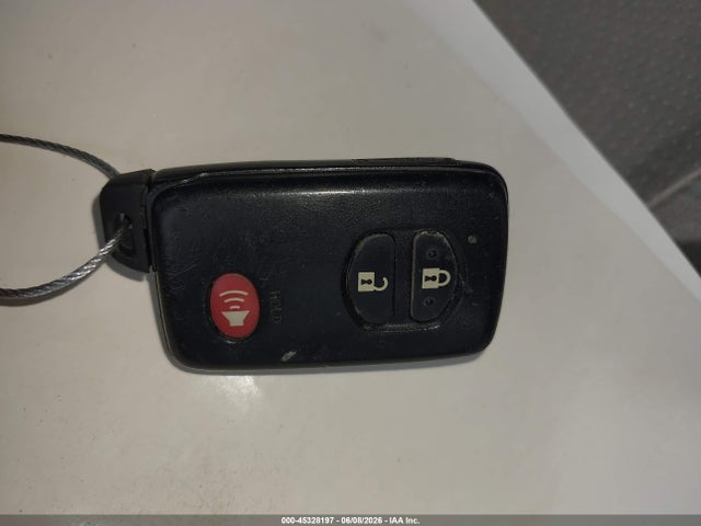 Toyota Prius Three