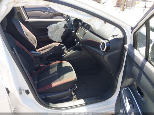 Nissan Versa 1.6 Sr