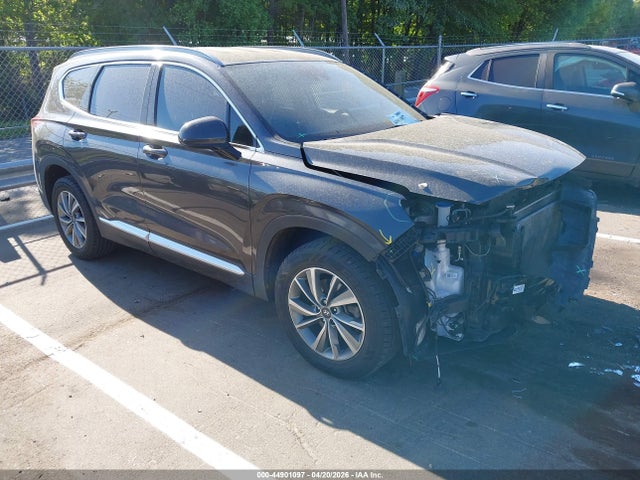 Salvage Hyundai SANTA FE Image