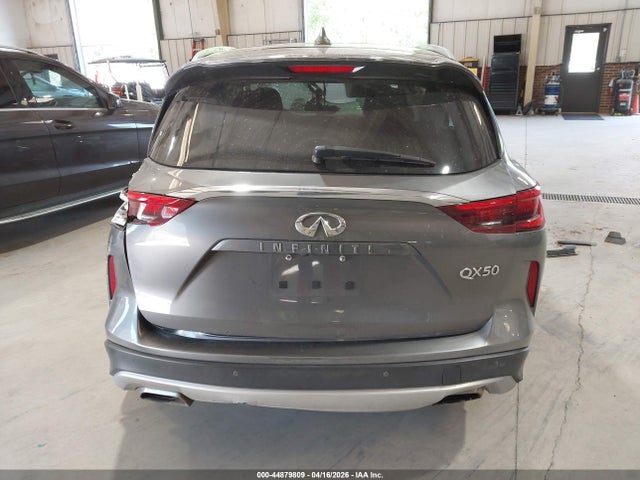 INFINITI Qx Luxe