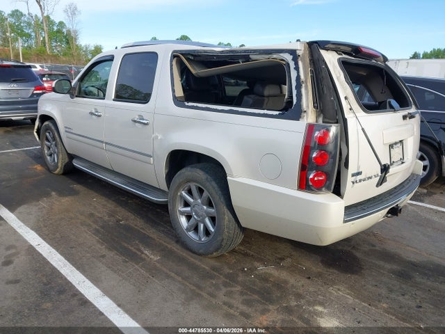 GMC Yukon Denali