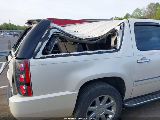 GMC Yukon Denali